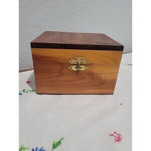 VTG Cedar Wood and Brass Jewelry Box Trinket  5.5" x 4.75" x 3.5" w/ Hinged Lid